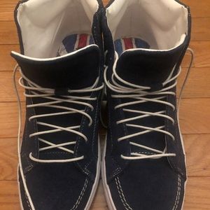 Size 9 English laundry sneakers
